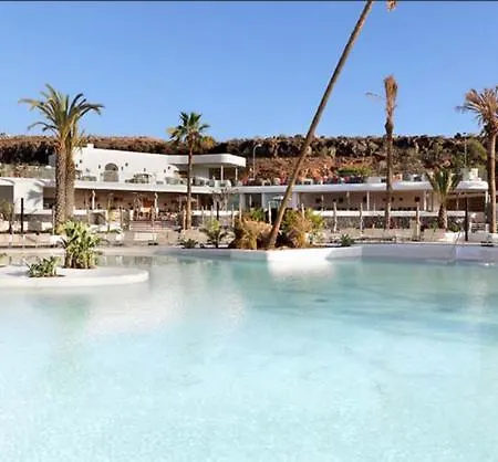 Vila Premium Villa - Nirvana Tucan ***** *